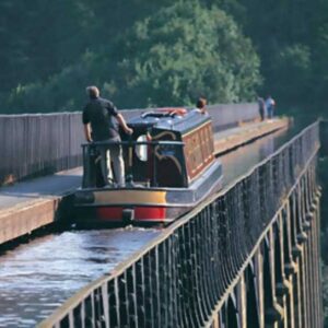 AGA TRAVEL IS PART OF THE BAREFOOTPLUS Britain’s Highlights - 9 days