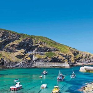 AGA TRAVEL IS PART OF THE BAREFOOTPLUS West England’s Legends - 7 Days