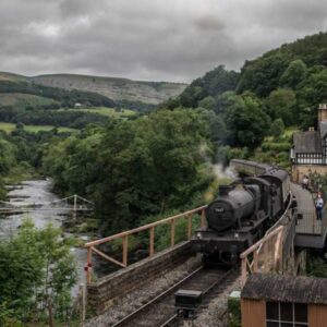 AGA TRAVEL IS PART OF THE BAREFOOTPLUS Wales’ Mountains and Medieval Fortresses - 5 Days