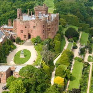 AGA TRAVEL IS PART OF THE BAREFOOTPLUS Wales’ Castles and Manors - 7 Days