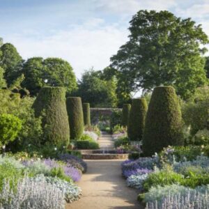 AGA TRAVEL IS PART OF THE BAREFOOTPLUS Wales’ Castles and Manors - 7 Days