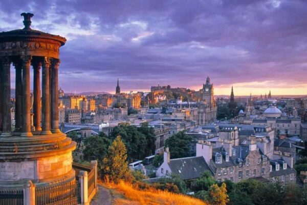 AGA TRAVEL IS PART OF THE BAREFOOTPLUS Selected Scottish Cities by Rail - 5 Days